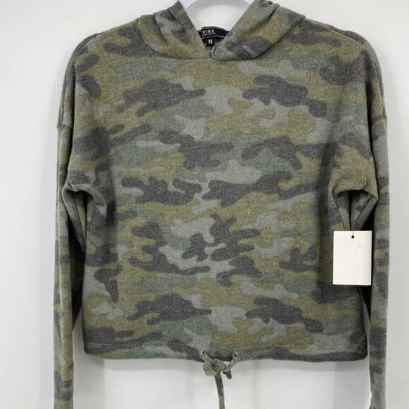 Vibe Sportswear Womens Soft Hooded Camouflage Sweater Top NEW XS - Picture 1 of 10